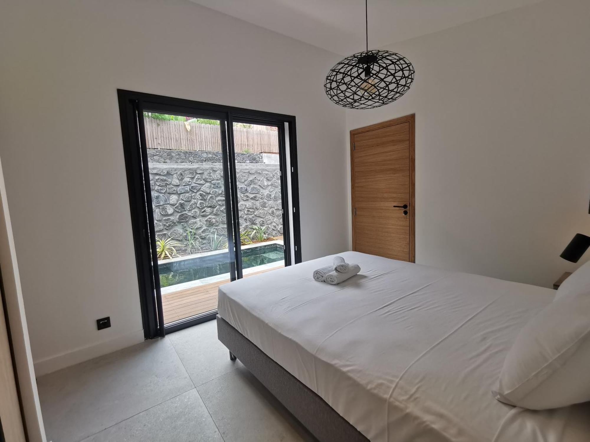 Summer Cosy - Villa Classee 4 Etoiles - 2 Suites Avec Piscine Chauffee Et Jacuzzi Integre Idealement Situee Chemin Summer Сен-Жиль-ле-Бен Екстер'єр фото